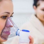 Как правильно дышать ингалятором: носом или ртом