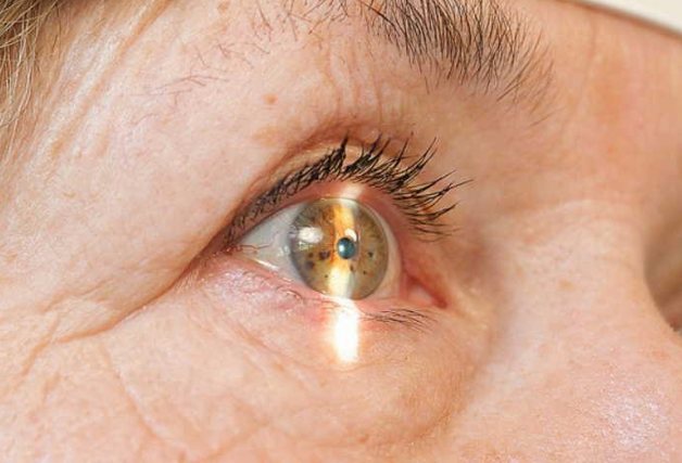 Препараты для лечения глаз сосудосуживающие
